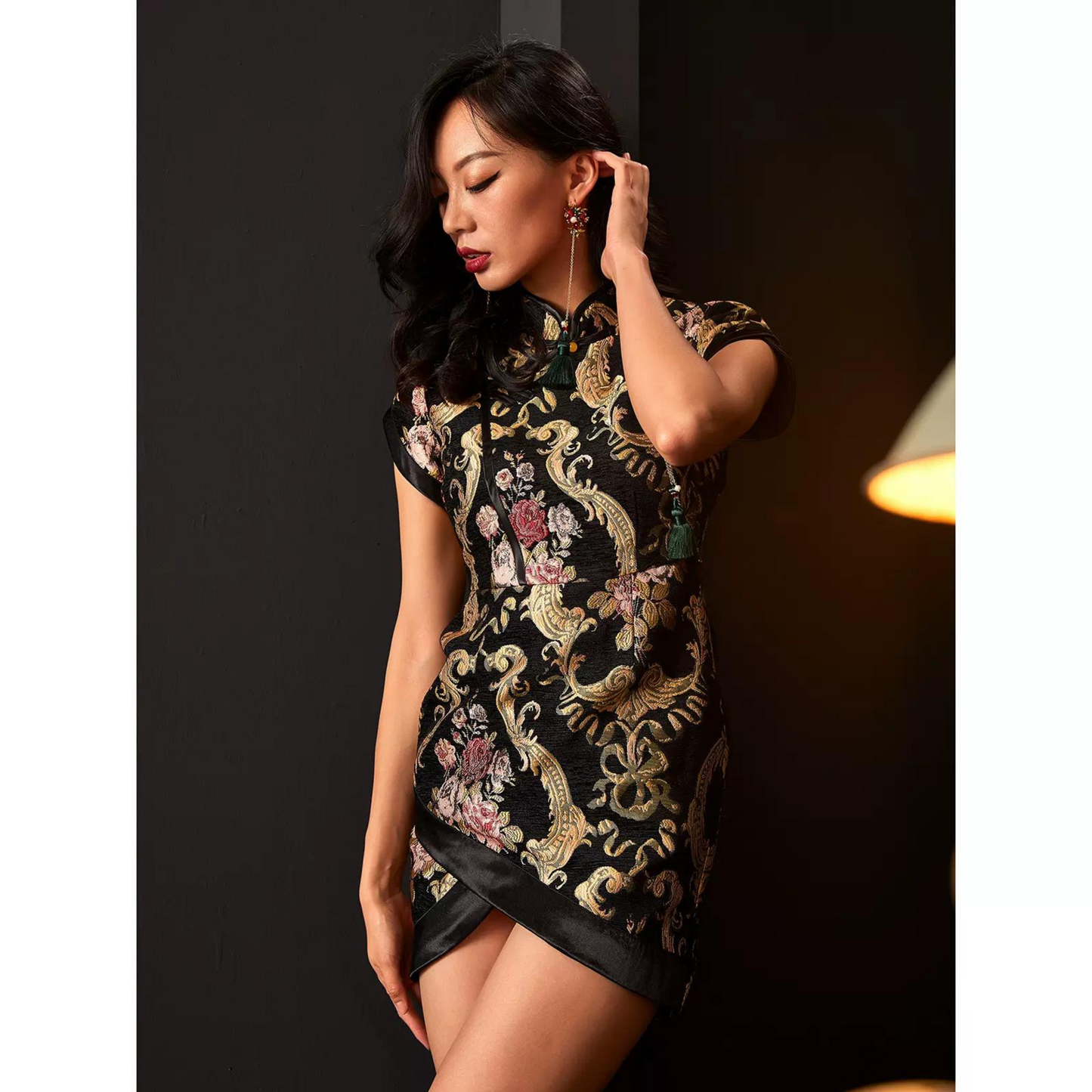 Buttoned Cross Hip Wrapped Qipao / Cheongsam