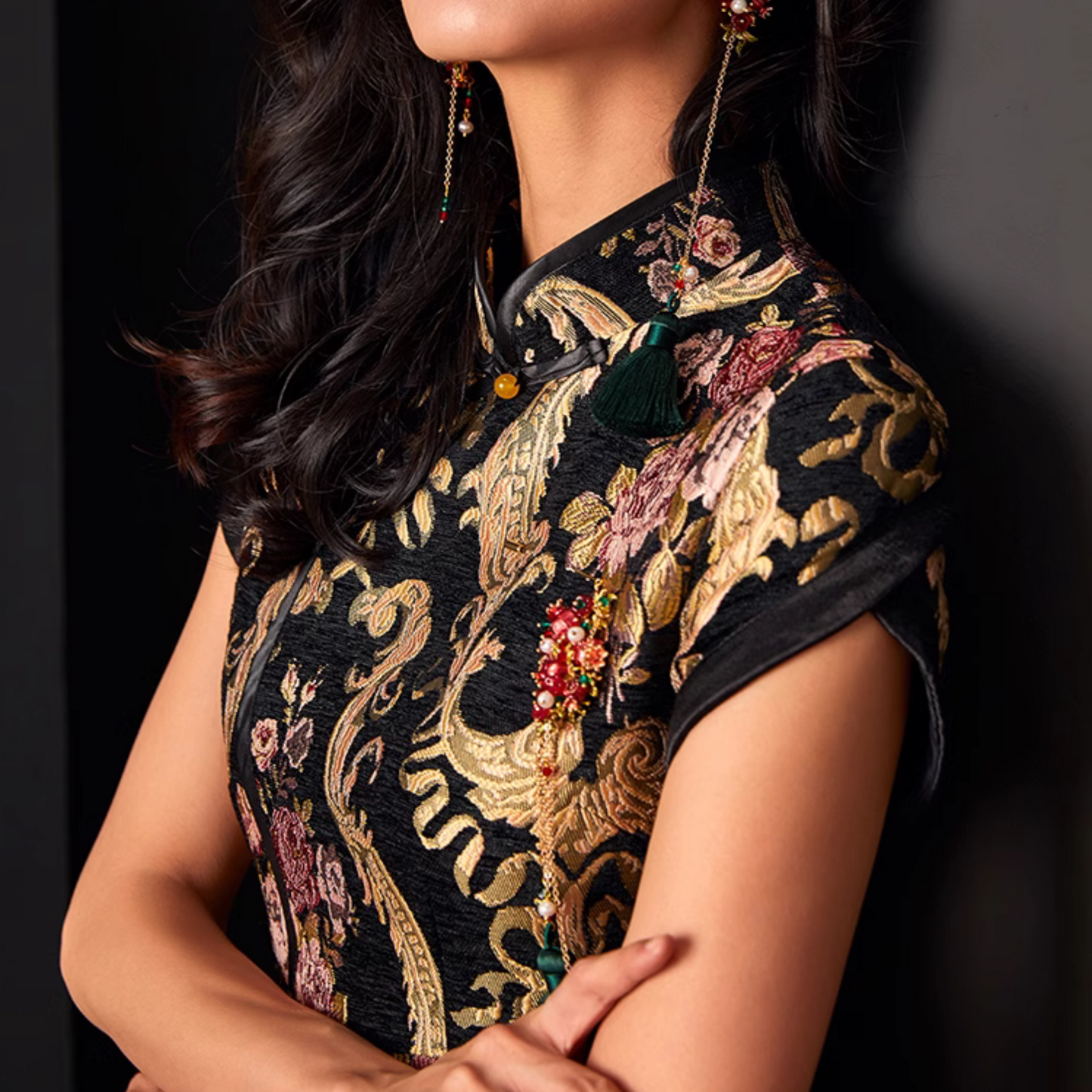 Buttoned Cross Hip Wrapped Qipao / Cheongsam