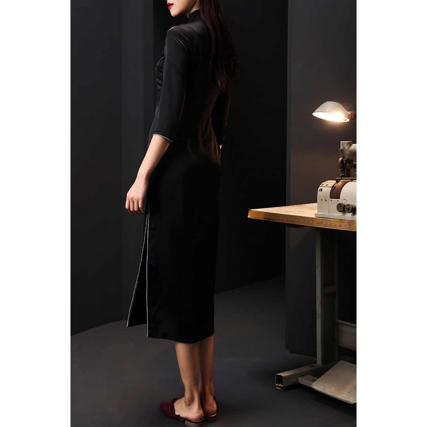 Dark Long Modern Qqipao / cheongsam